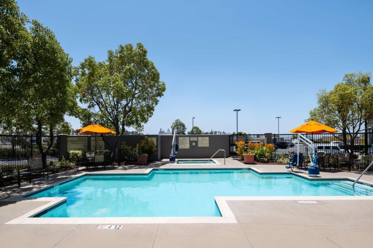 Hampton Inn By Hilton Irvine East - Lake Forest Buitenkant foto