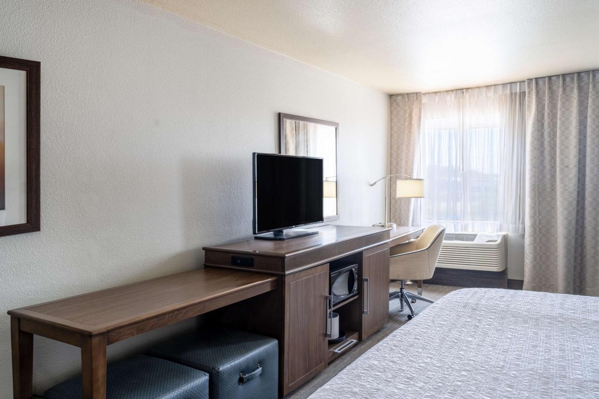 Hampton Inn By Hilton Irvine East - Lake Forest Buitenkant foto
