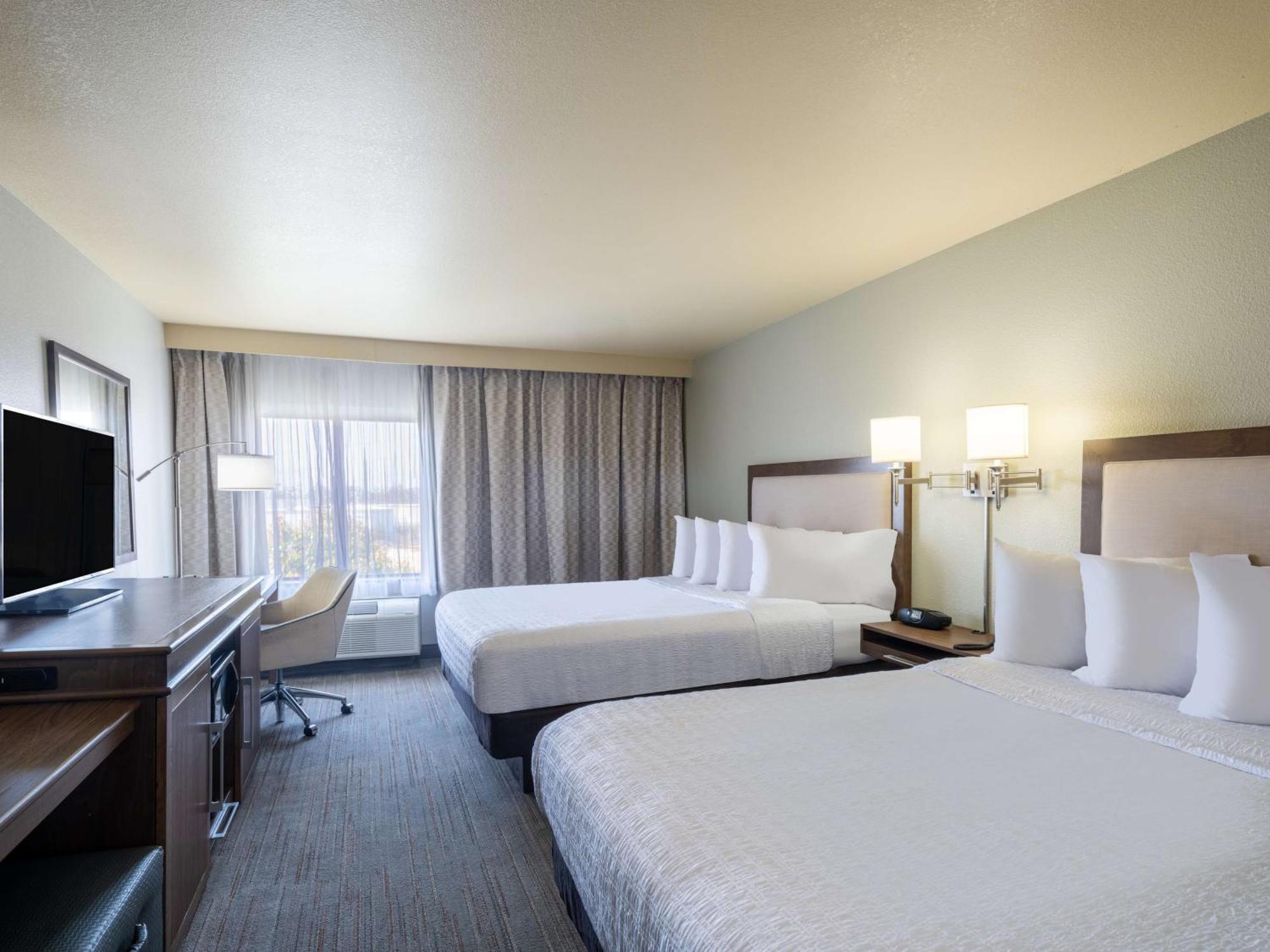 Hampton Inn By Hilton Irvine East - Lake Forest Buitenkant foto